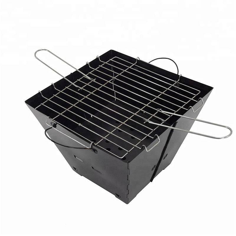 Loc de joaca fara barca portabil bbq grill de carbune